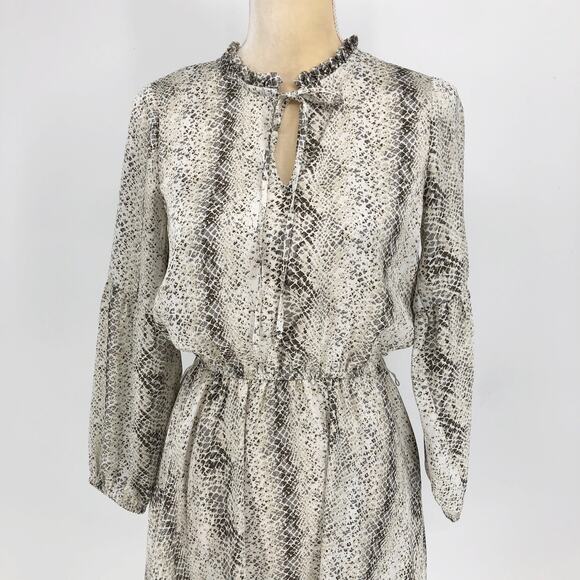 Gibson Womens Dress XS Grey Snake Print Blouson Ruffle Trim Keyhole Mini NWT - Picture 3 of 10
